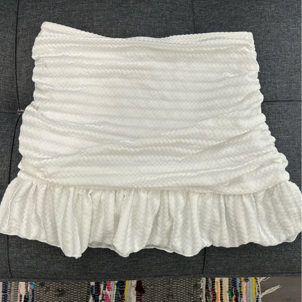 super cute coverup ruffled skirt